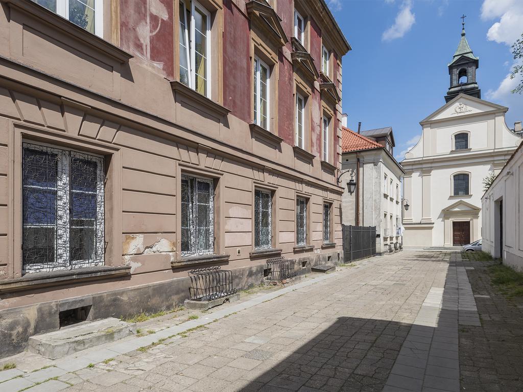 Delightful New Town Square Apartment Варшава Экстерьер фото