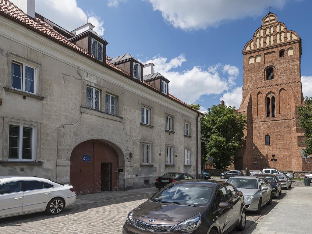 Delightful New Town Square Apartment Варшава Экстерьер фото